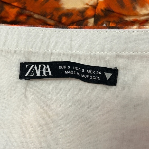 Zara Crop Top Blouse Sweetheart Neck Floral Pleated Bodice Ruched Sleeve NWOT - Picture 12 of 16